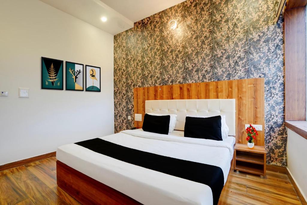 Thanesar Hotel | Townhouse Kurukshetra University Formerly Hotel Sr Grand