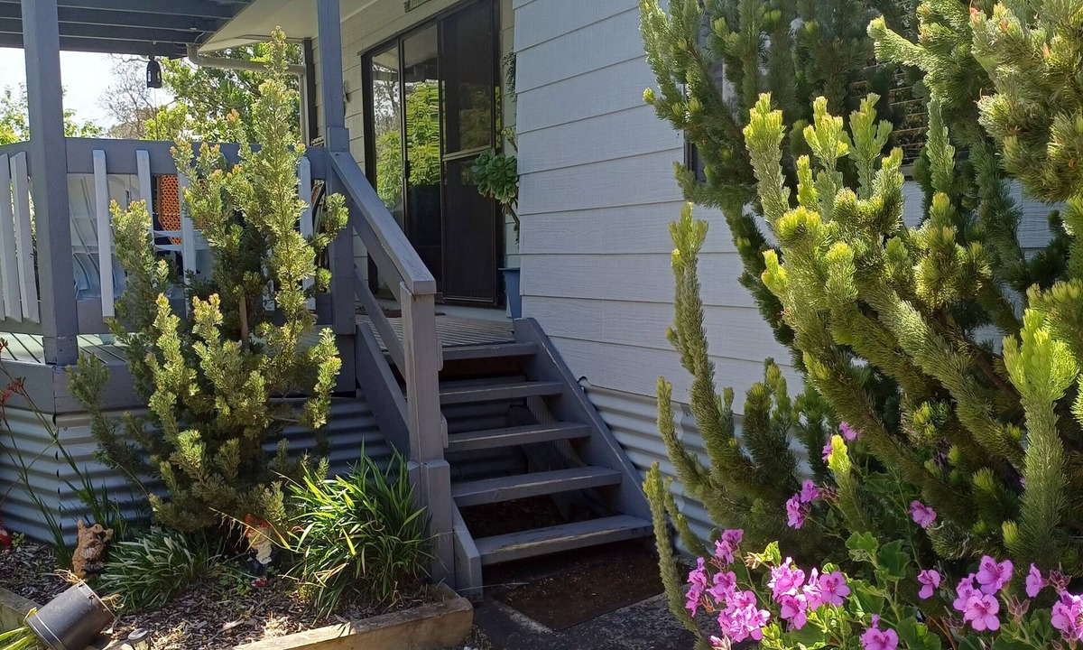 Venus Bay Cottage | Tranquil surrounds, close to beach and boat ramp.