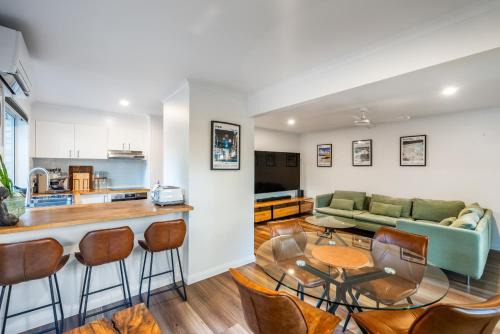 Byron Bay Apartment | Treetops Sunrise Beach