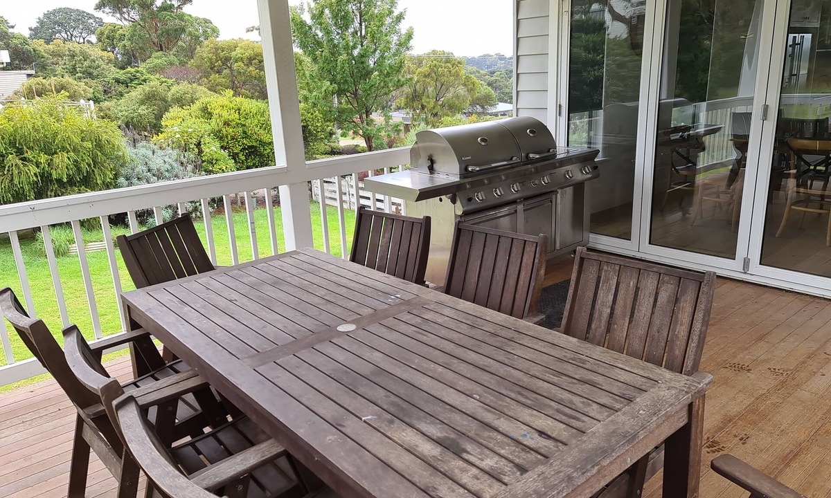 Flinders House | TULLYNEAR- Flinders Beach House