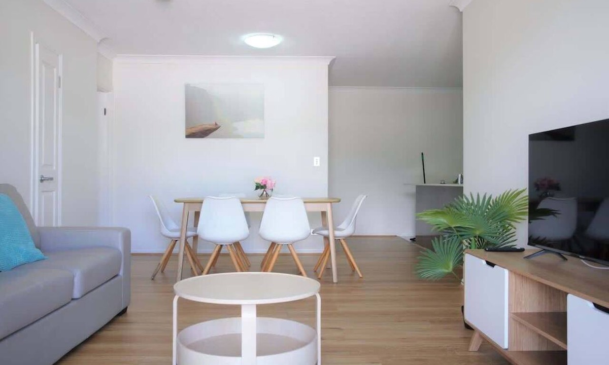 Kingston Apartment | two bedroom apartment in Kingston