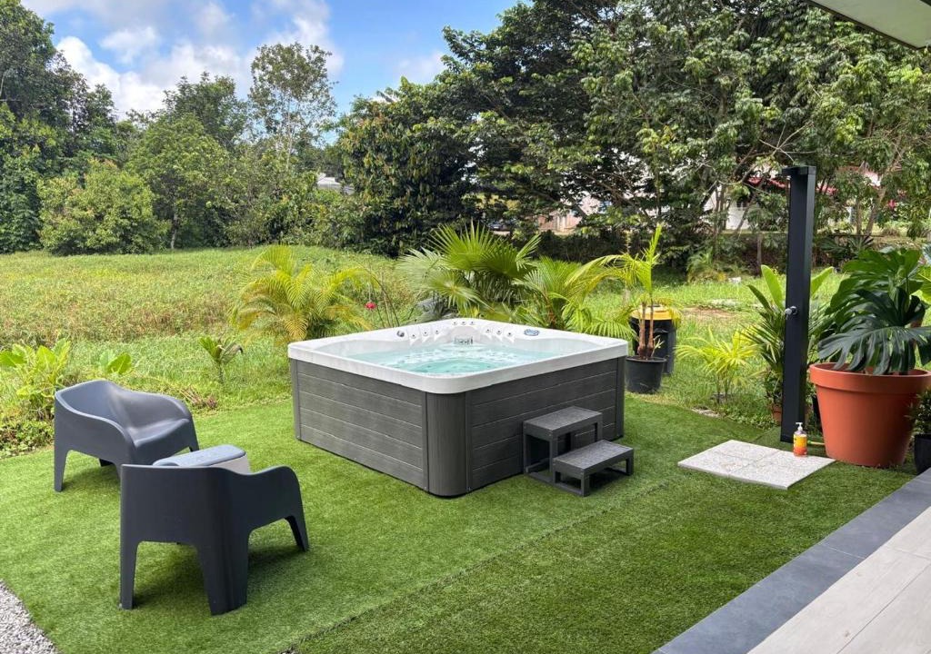 Matoury House | Tycoon Luxury, SPA Privatif, Lit XXL, Cinema