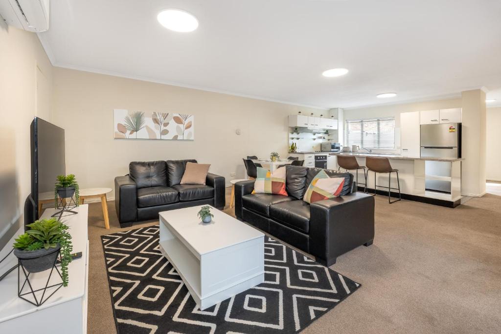 Fortitude Valley Apartment | Unbeatable Convenience, the City on your Doorstep U4