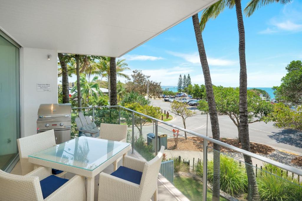 Rainbow Beach House | Unit 105 Plantation Resort Rainbow Beach