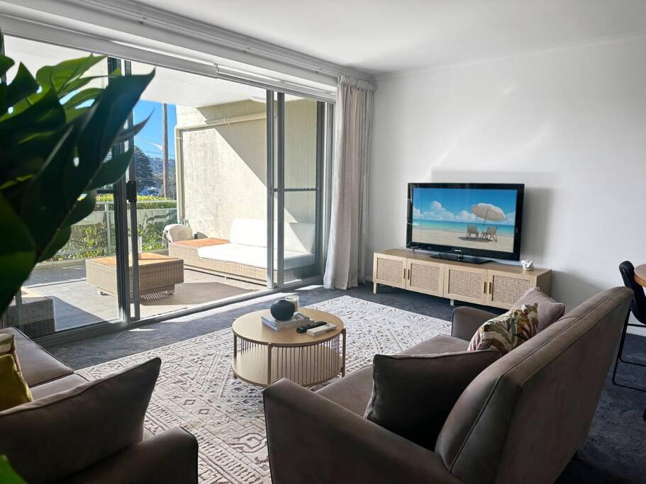 Avoca Beach Apartment | Unit 5 - Avoca Palms Resort - 3 bedroom apartment