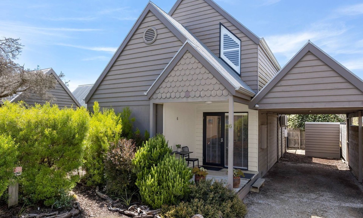 Point Lonsdale Villa | Unit 6 Lonsdale Villas