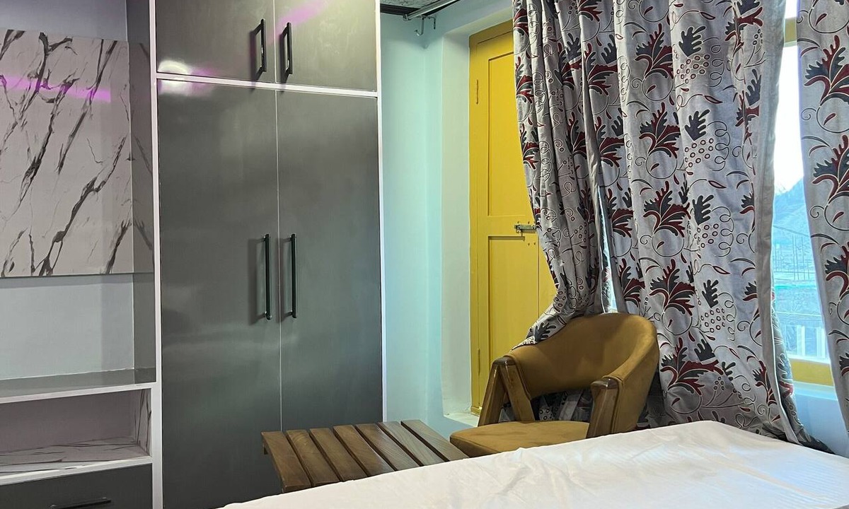 Shargole House | Universal Comfort Guest House