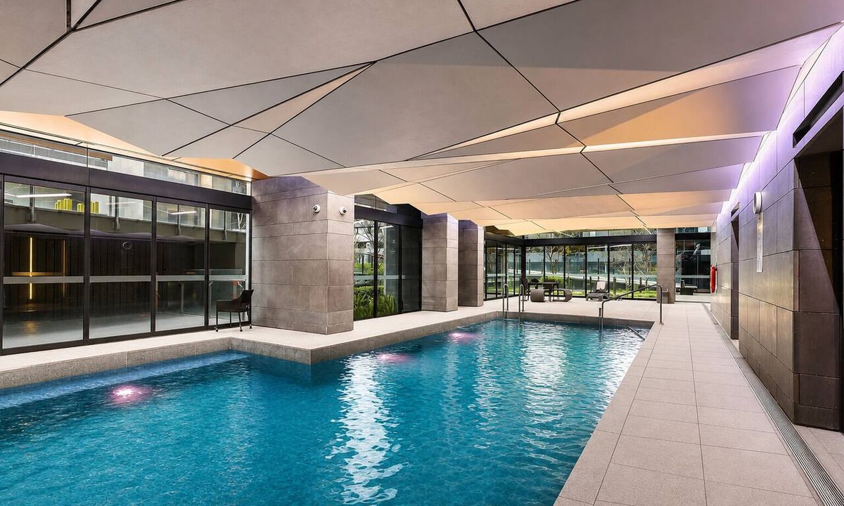 Melbourne Central Business District Apartment | Upper West Side by Ready Set Stay