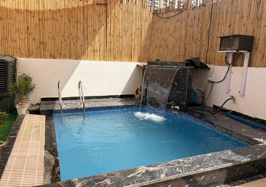 Greater Noida Hotel | VAAS by PLAY Hotels - ROOTS AND SKY water villas