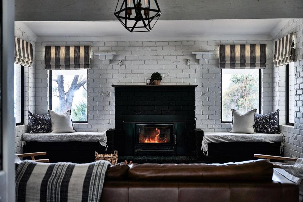Elphinstone House | Vermont House - Daylesford Macedon Region