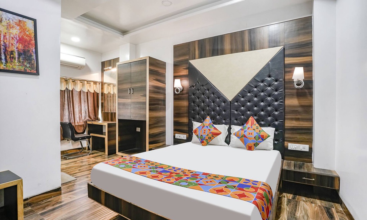 Daulatabad Hotel | Via The Dream Elite