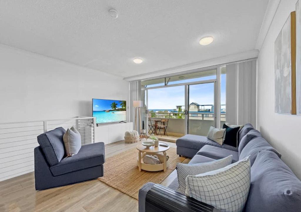 Kings Beach Apartment | Views by Day Waves at Night
