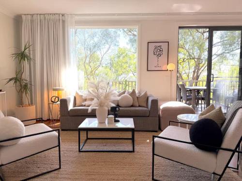 Pokolbin Apartment | Villa Croissant 2br located within Cypress Lakes Resort