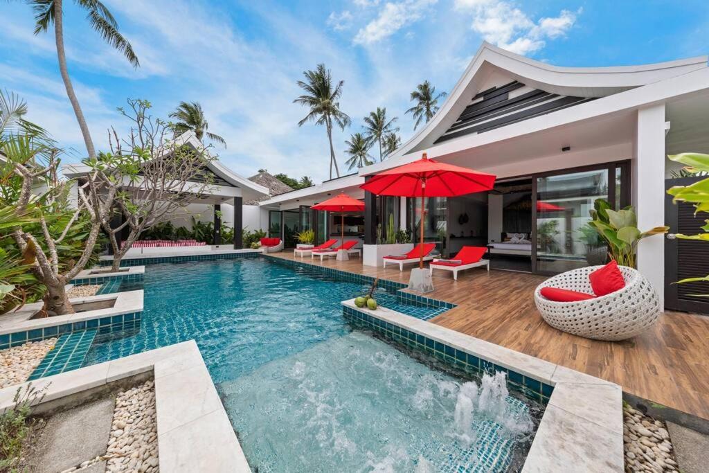Maret Villa | Villa Mango with staff (brand new)