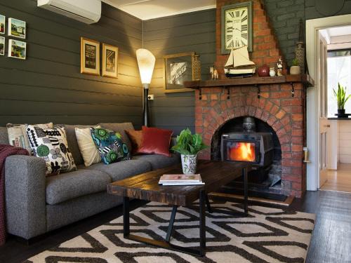 Hepburn Springs House | Viola- cottage retreat in Hepburn Springs