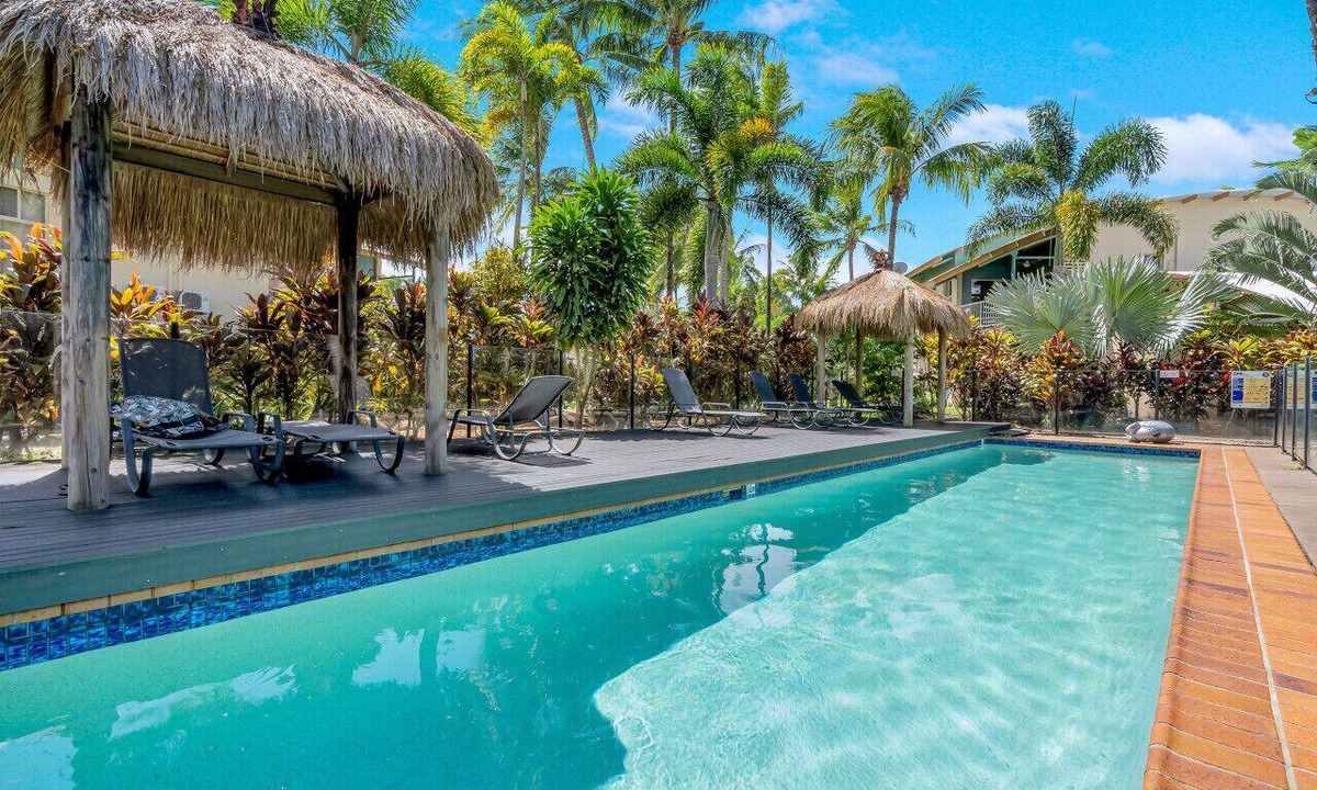 Trinity Beach Apartment | Wallaby Outlook- Tranquil Trinity Beach Retreat | Pool, Balcony & Nature Views