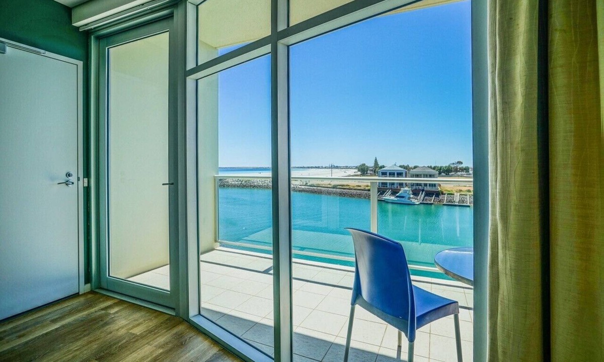 Wallaroo Hotel | Wallaroo Marina Apartments