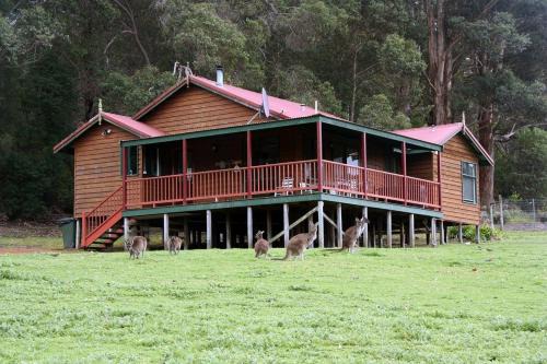 North Walpole Ski Chalet | Walpole Wilderness Resort