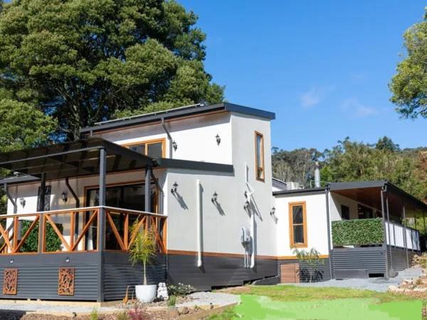 East Warburton House | Warburton Woods point nature retreat