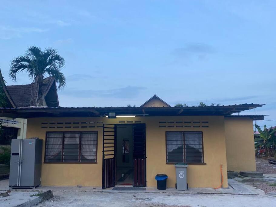Mersing Ski Chalet | Warisan Homestay B