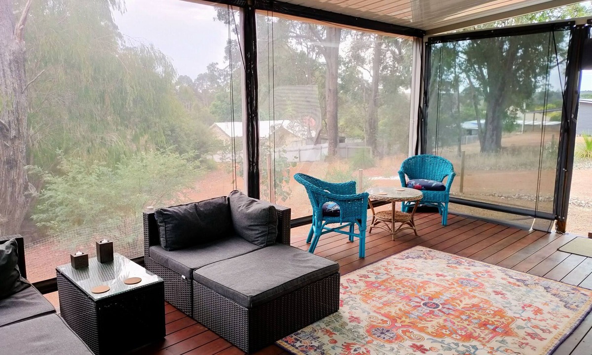 Nannup House | Warren Retreat - cozy and tranquil 2 brm home