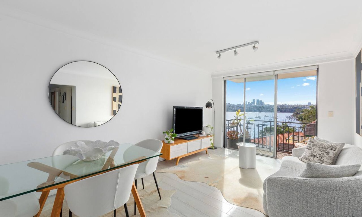 Balmain Apartment | Watersong Tranquil Harbourfront and Island Panorama