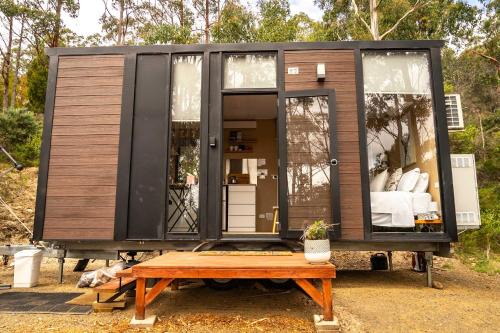 Wattle Grove House | Wattle Grove Hideaway by Tiny Away