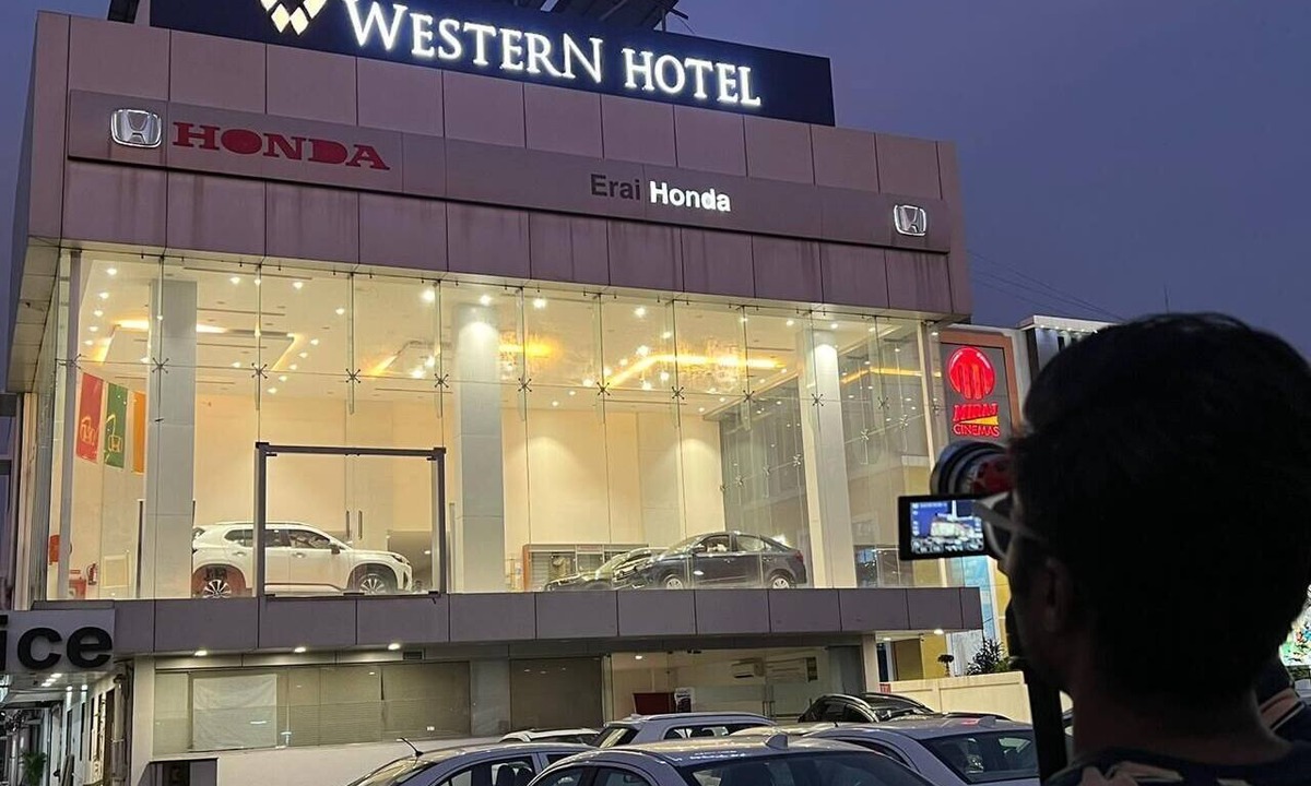 Chandrapur Hotel | Western Hotel