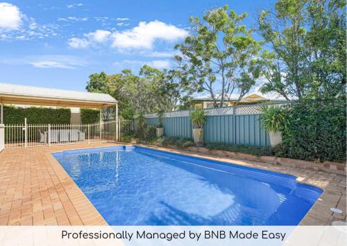 Dubbo House | Whispering Glen - Pool Entertainer Close to Zoo
