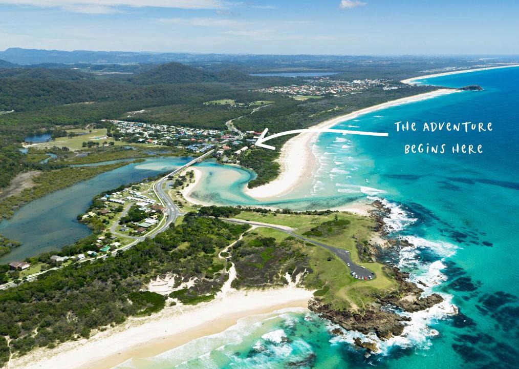 Hastings Point Villa | White Waves on the Beach