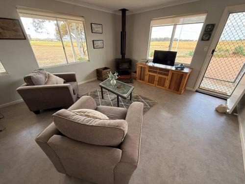 Cold Harbour House | Woburn Field Hangar House in York