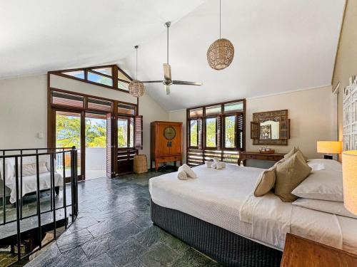 Wongaling Beach Apartment | Wongalinga Beachfront Apt 2