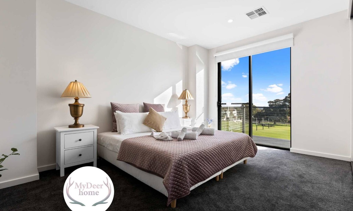 Woodforde House | Woodforde 3BR house with an amazing view