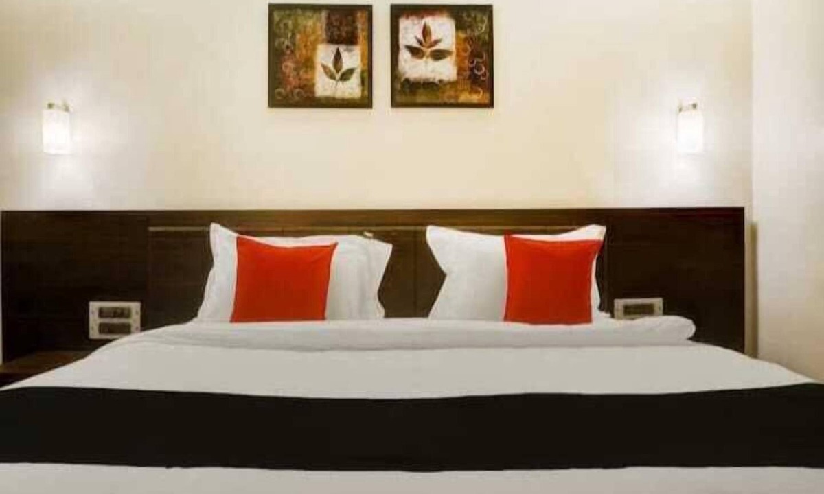 Balewadi Hotel | Woods Stay
