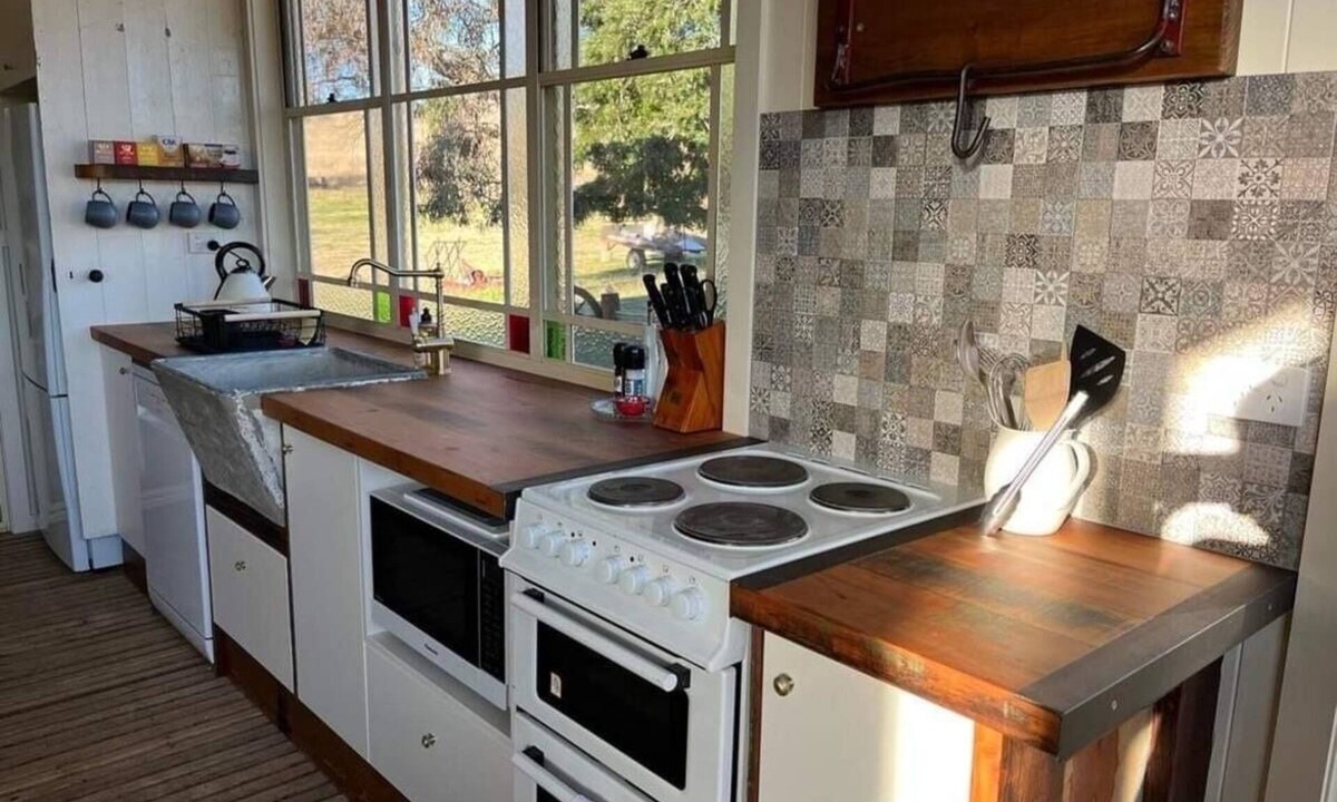Twelve Mile House | Woolshed conversion