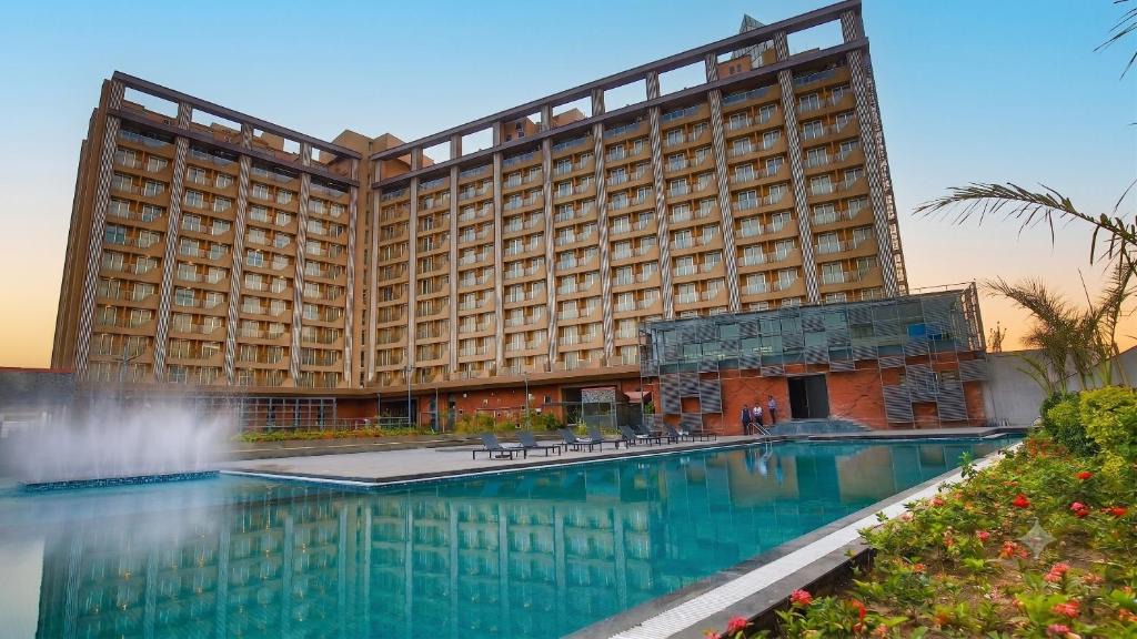 Dumas Hotel | Wow Studio at Weekend Address