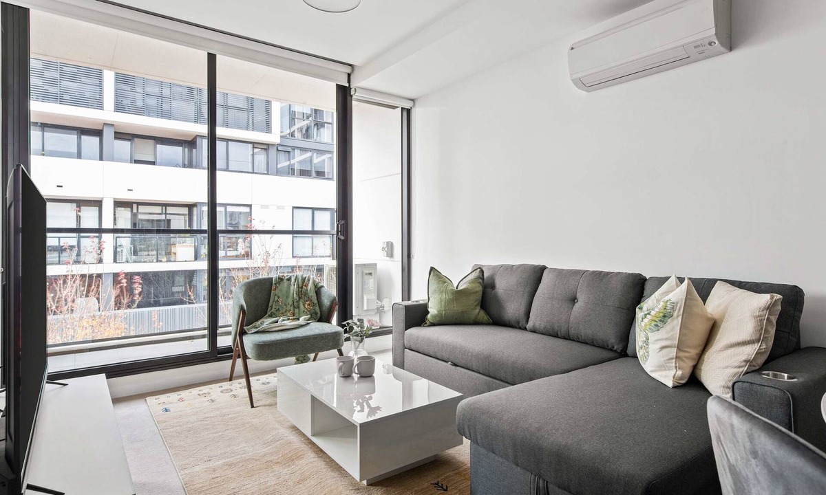 Abbotsford Apartment | Yarra River 2BR Escape in Abbotsford