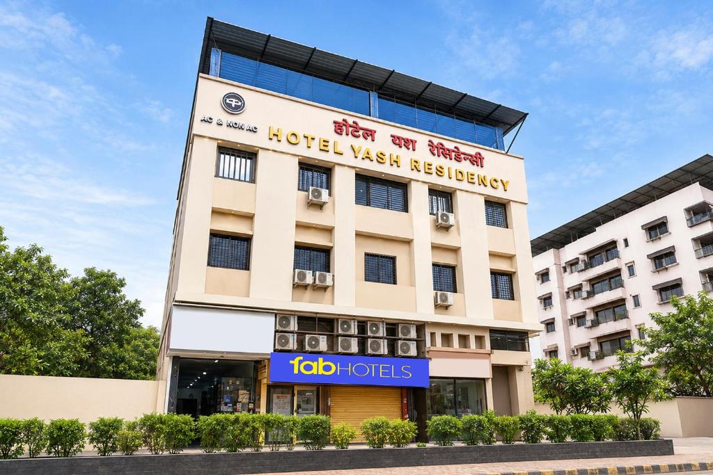 Amarnath Hotel | Yash Residency Lodging And Boarding