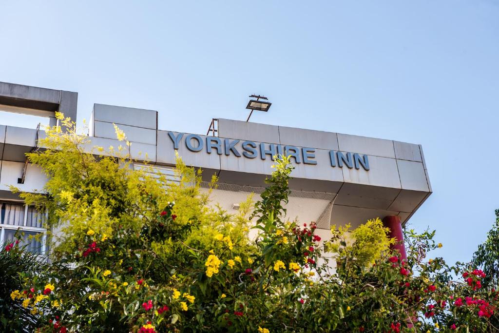 Mount Abu Hotel | Yorkshire Inn