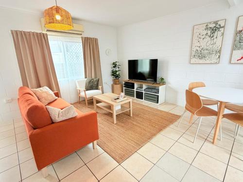 Miles End Apartment | 'Your Place on Davidson' Uno