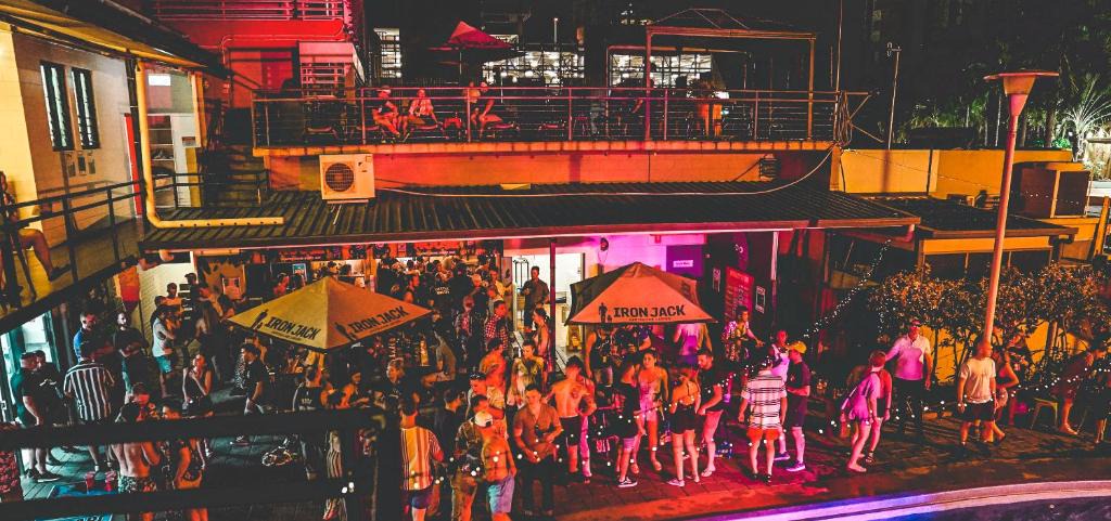 Darwin City Centre Hostel | Youth Shack Backpackers Darwin