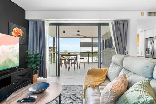 Darwin City Centre Apartment | Zen Bayside - seaview - balcony - shared pool