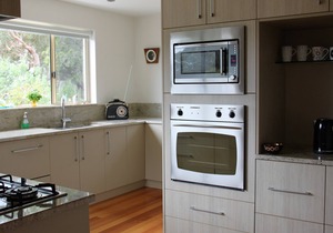BAY OF FIRES VISTA Boutique Accommodation at Binalong Bay - indoor bath