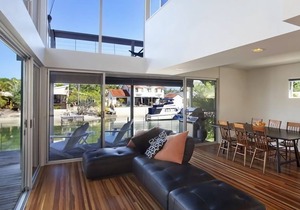 Cooran Court 37 - Waterfront property with Solar heated pool and WIFI
