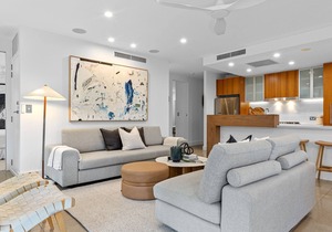 Cotton Beach 94 Spacious Apartment with Bush View - Beachfront Complex with Pool