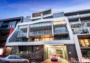 Espresso Apartments - Bay Views Port Melbourne