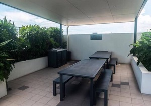 Excellent Location - Modern Hotel Room in Mackay! in Mackay