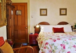 Fire Station Inn - 1 bedroom spa suite (Loggia)