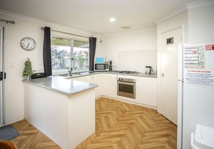Lancelin By The Dunes - Low Mid Week Rates!