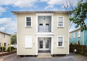 Light & Airy Downtown Executive Rental in Charleston